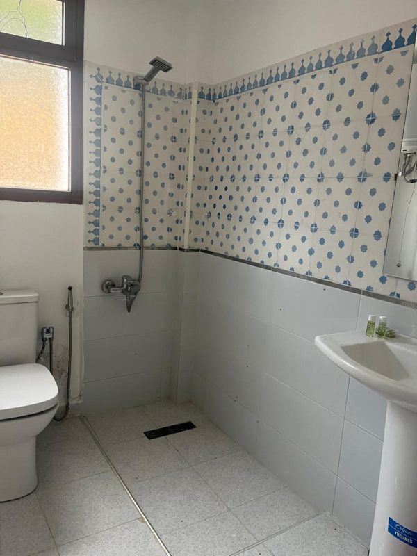 CHAMBRE FAMILIALE DELUXE (4)